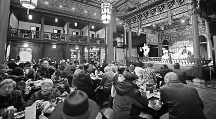 聶聞治（相聲第五代傳人） 范瑞亭徒弟 聶聞治 名家堂  第1張