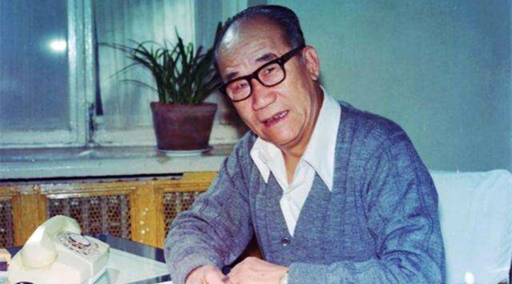 侯寶林(相聲第六代傳人三) 朱闊泉徒弟 相聲大師 侯寶林 名家堂  第2張 侯寶林(相聲第六代傳人三) 朱闊泉徒弟 相聲大師 侯寶林 名家堂  第2張